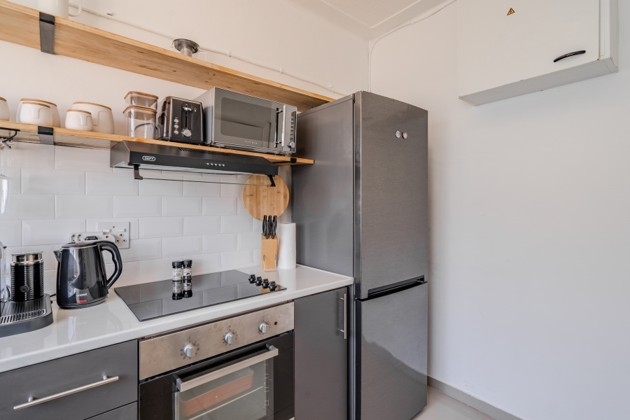 2 Bedroom Property for Sale in Three Anchor Bay Western Cape